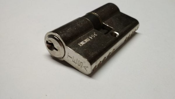 Cilindro Tesa niq 52003030N