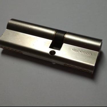 Cilindro Tesa desfasado T6353550 níquel