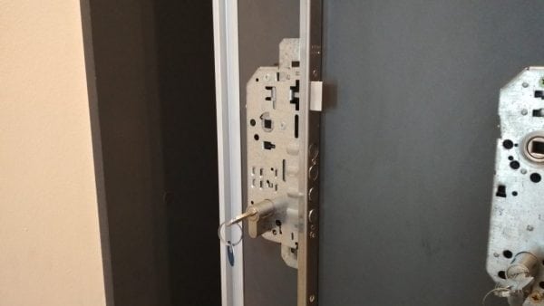 Cerradura de gancho Tesa TAB3